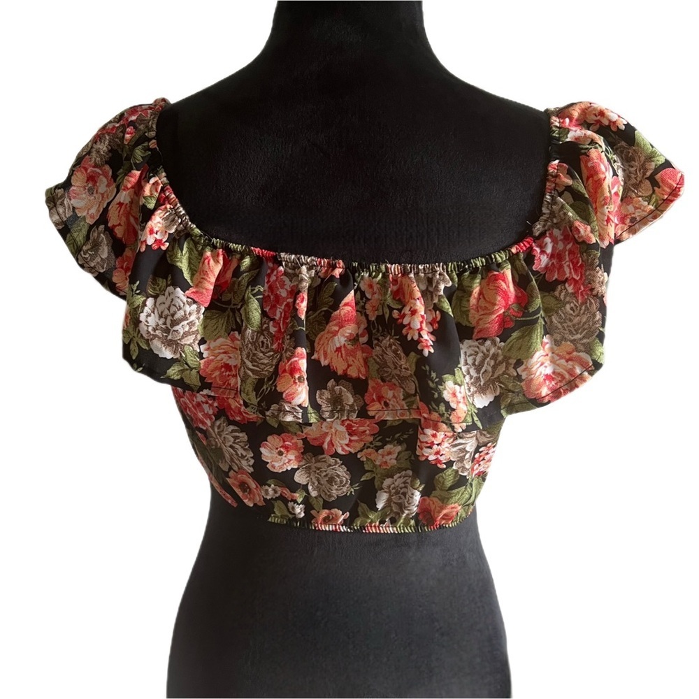 PERSAYA- Floral Ruffle Crop Top (XS) NWOT - Picture 2 of 4